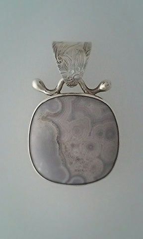 Lace Agate Pendant